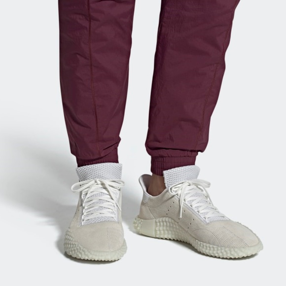 adidas kamanda triple white